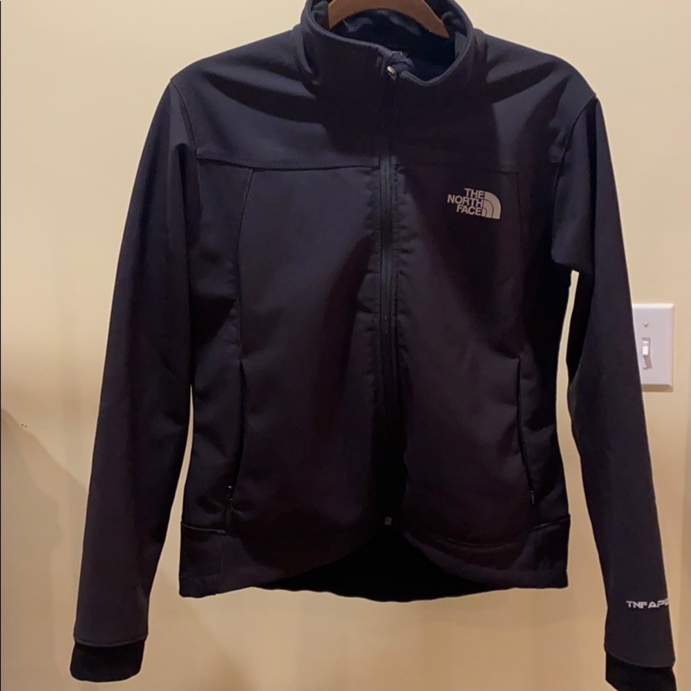 Like NEW— North Face Insulated Jacket